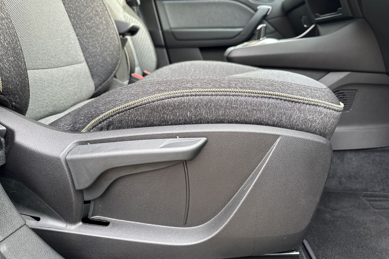 Used Renault Captur 2025 for sale - 77716001: Photo 33