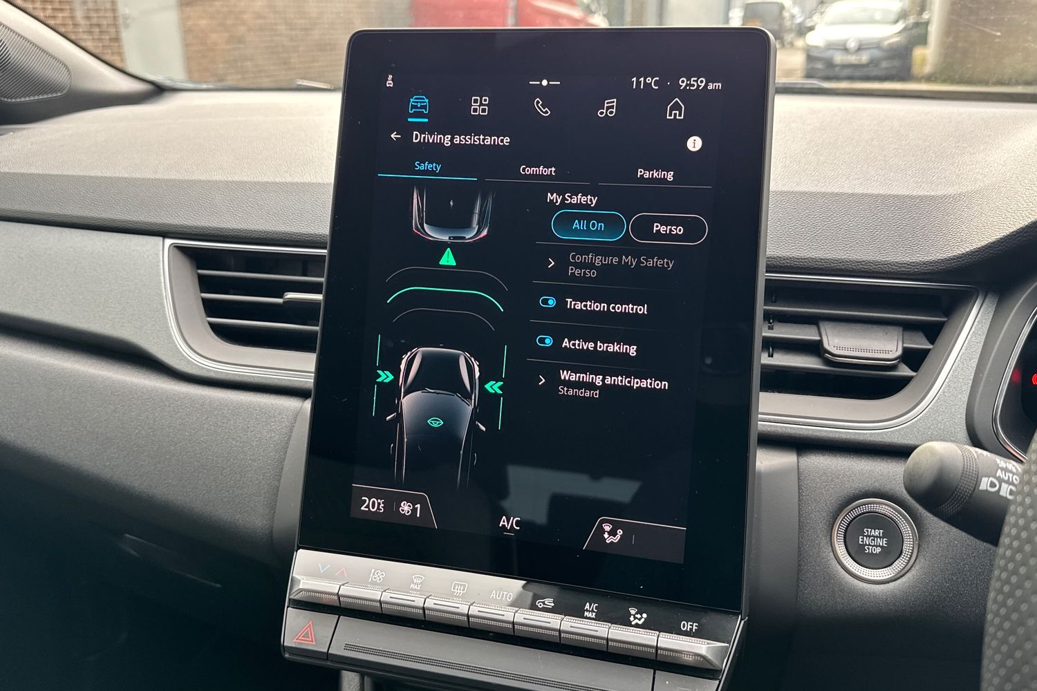 Used Renault Captur 2025 for sale - 77716001: Photo 45