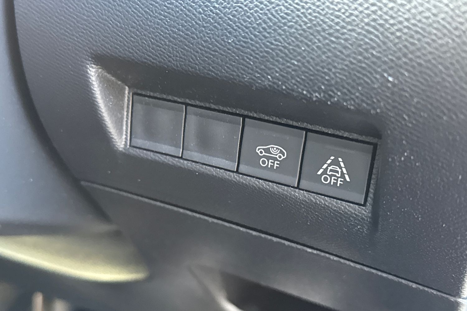 Used Peugeot 2008 2020 for sale - 76627489: Photo 21