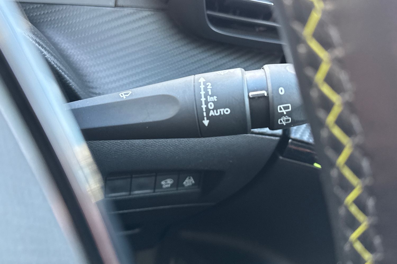 Used Peugeot 2008 2020 for sale - 76627489: Photo 27