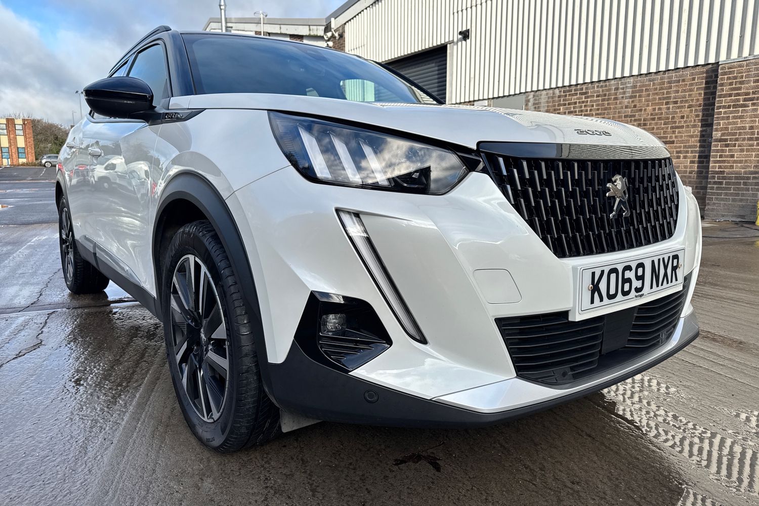 Used Peugeot 2008 2020 for sale - 76627489: Photo 42