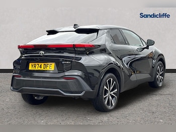 Used Toyota C-HR 2024 for sale - 76187304: Photo