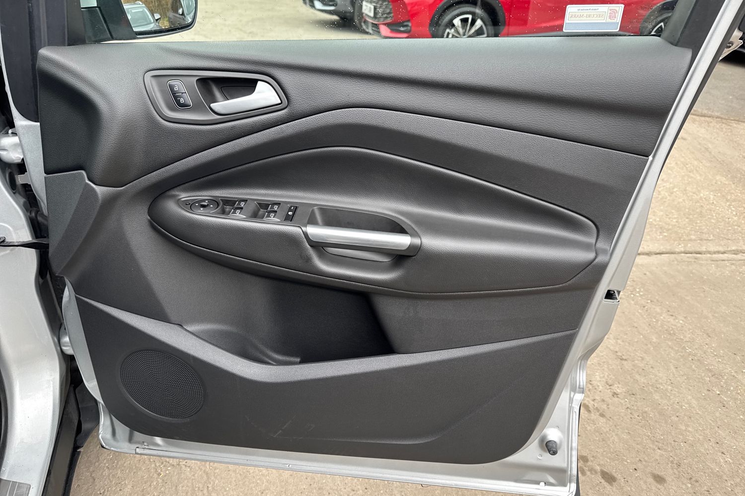 Used Ford Kuga 2017 for sale - 77873223: Photo 28