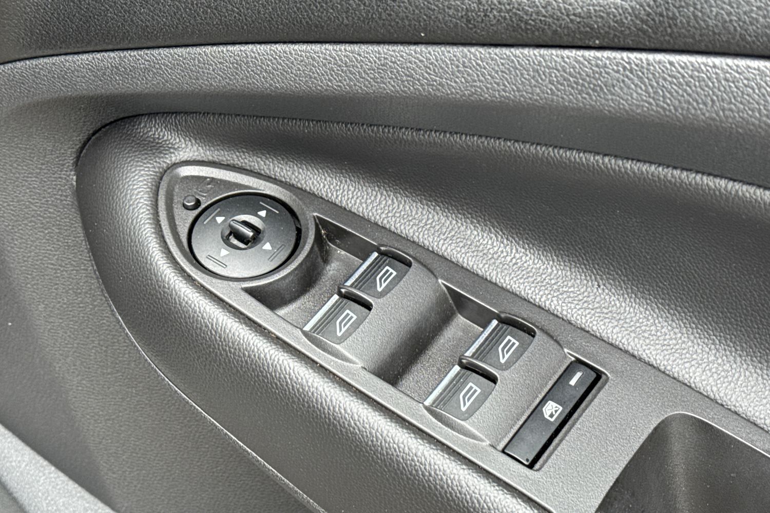 Used Ford Kuga 2017 for sale - 77873223: Photo 29