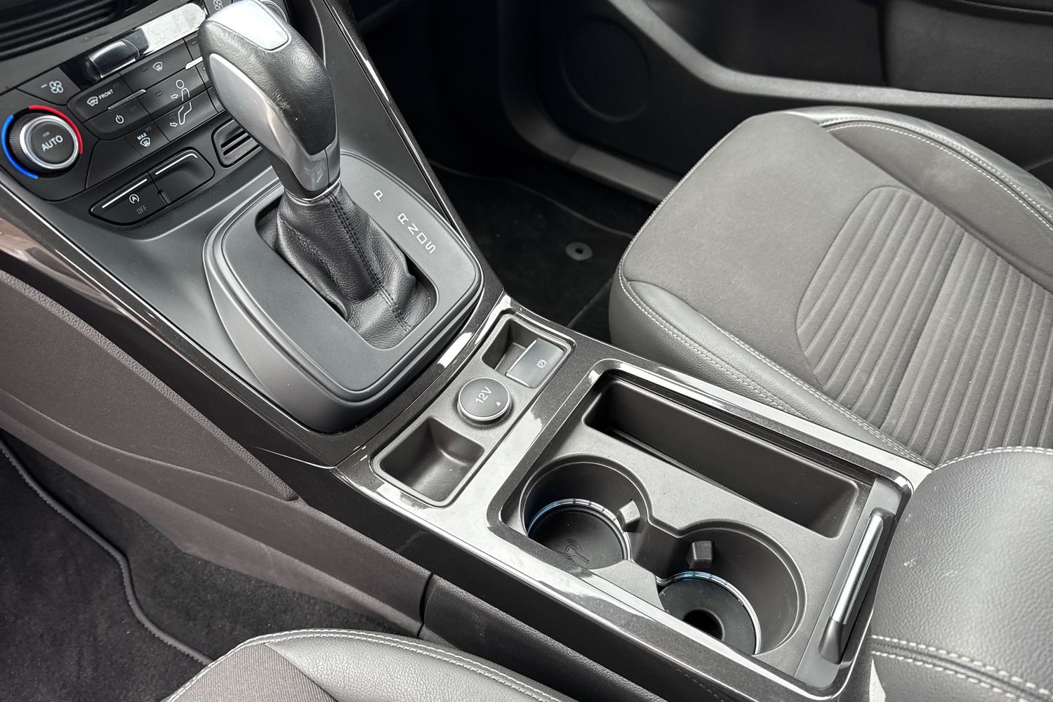 Used Ford Kuga 2017 for sale - 77873223: Photo 35