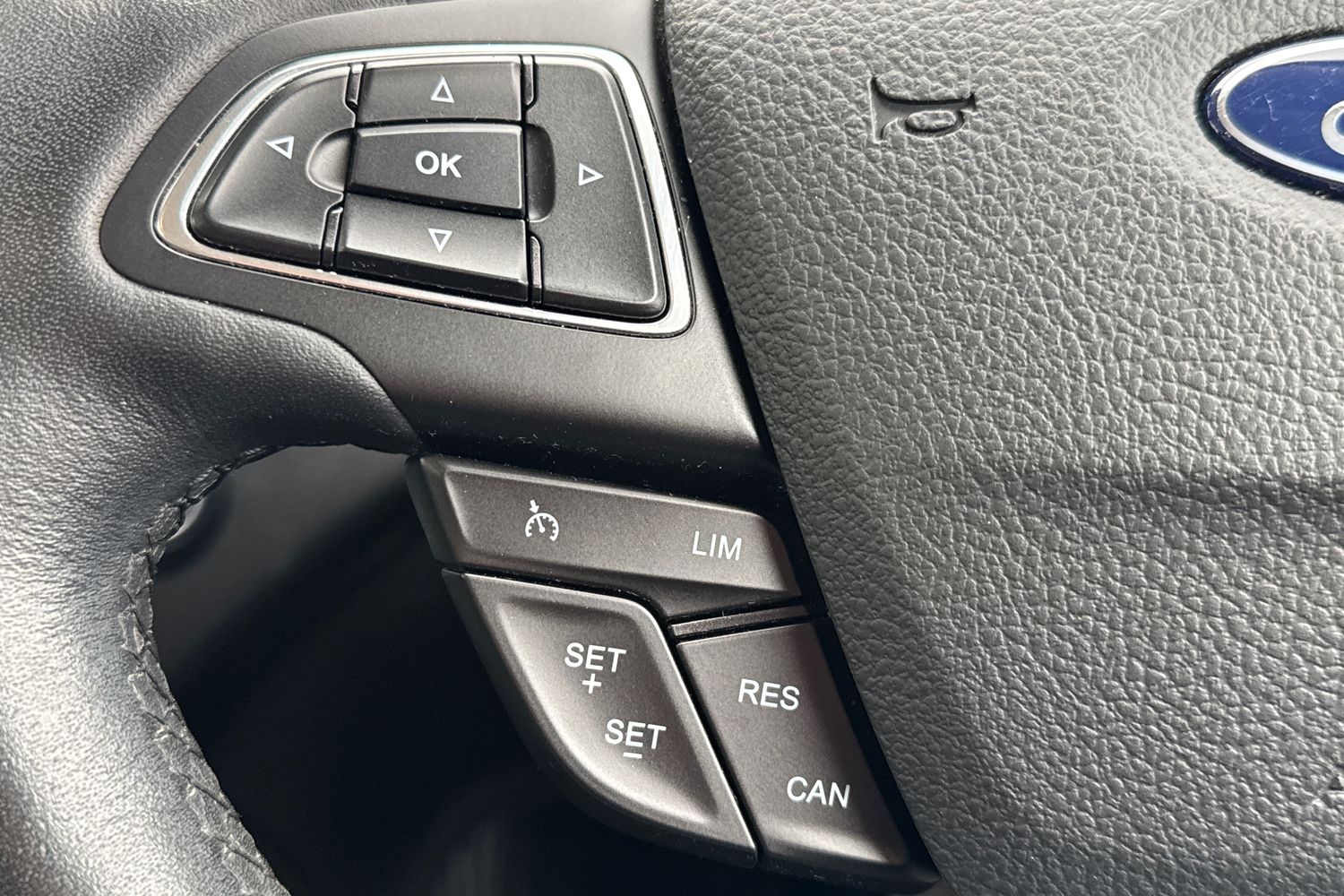 Used Ford Kuga 2017 for sale - 77873223: Photo 39