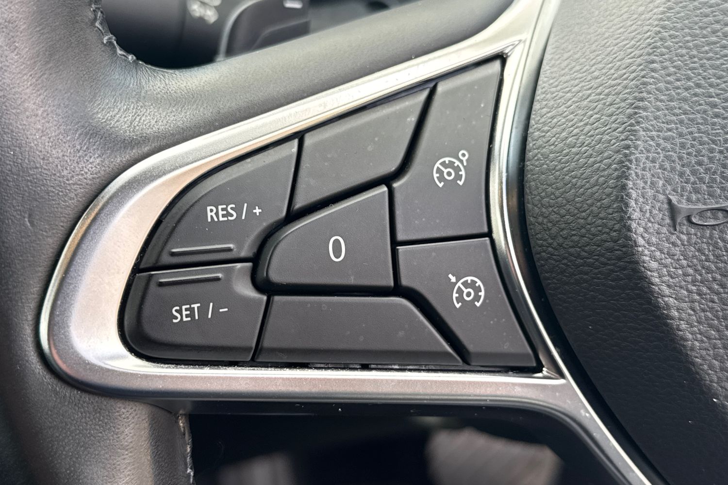 Used Renault Captur 2020 for sale - 77663264: Photo 29