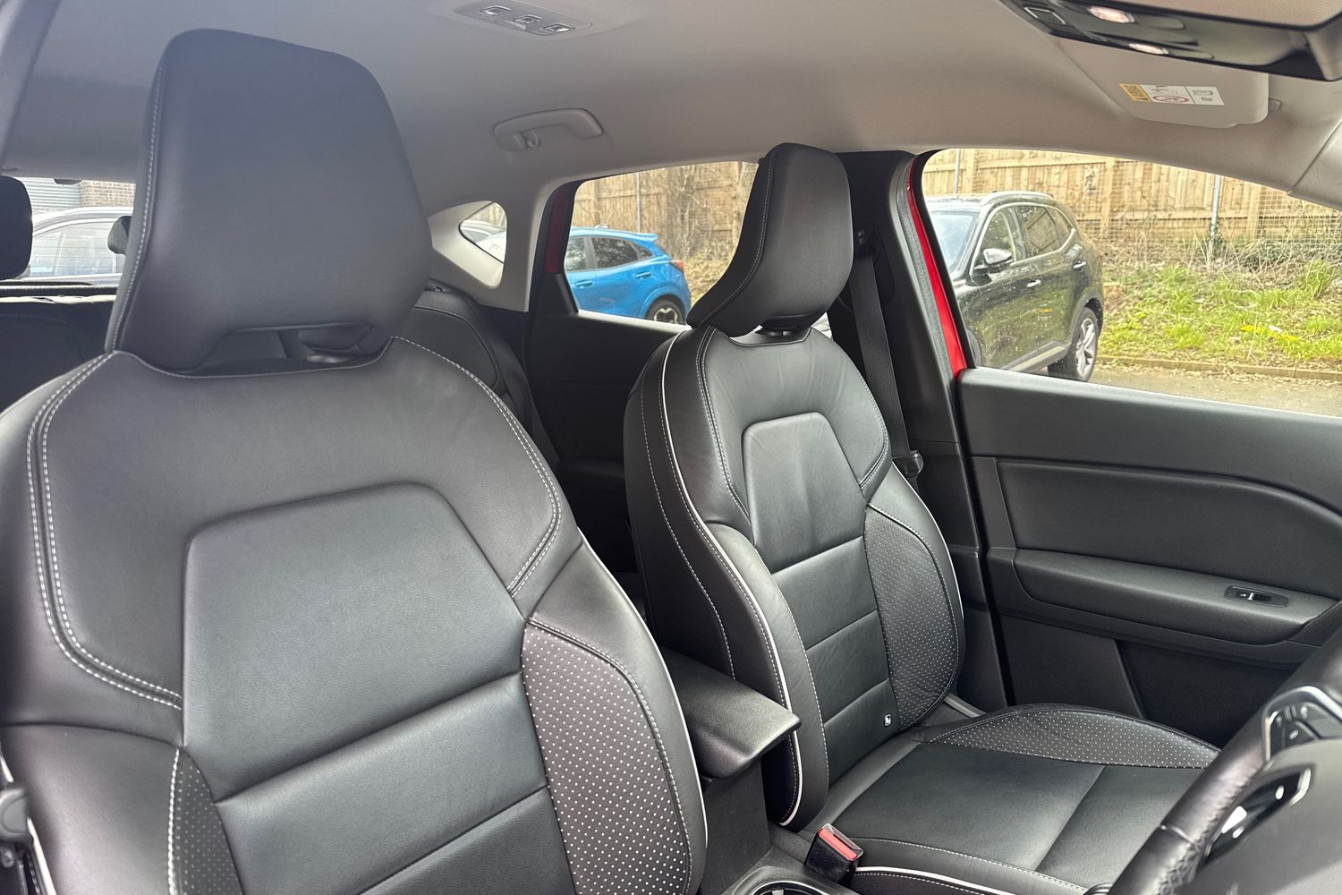 Used Renault Captur 2020 for sale - 77663264: Photo 41