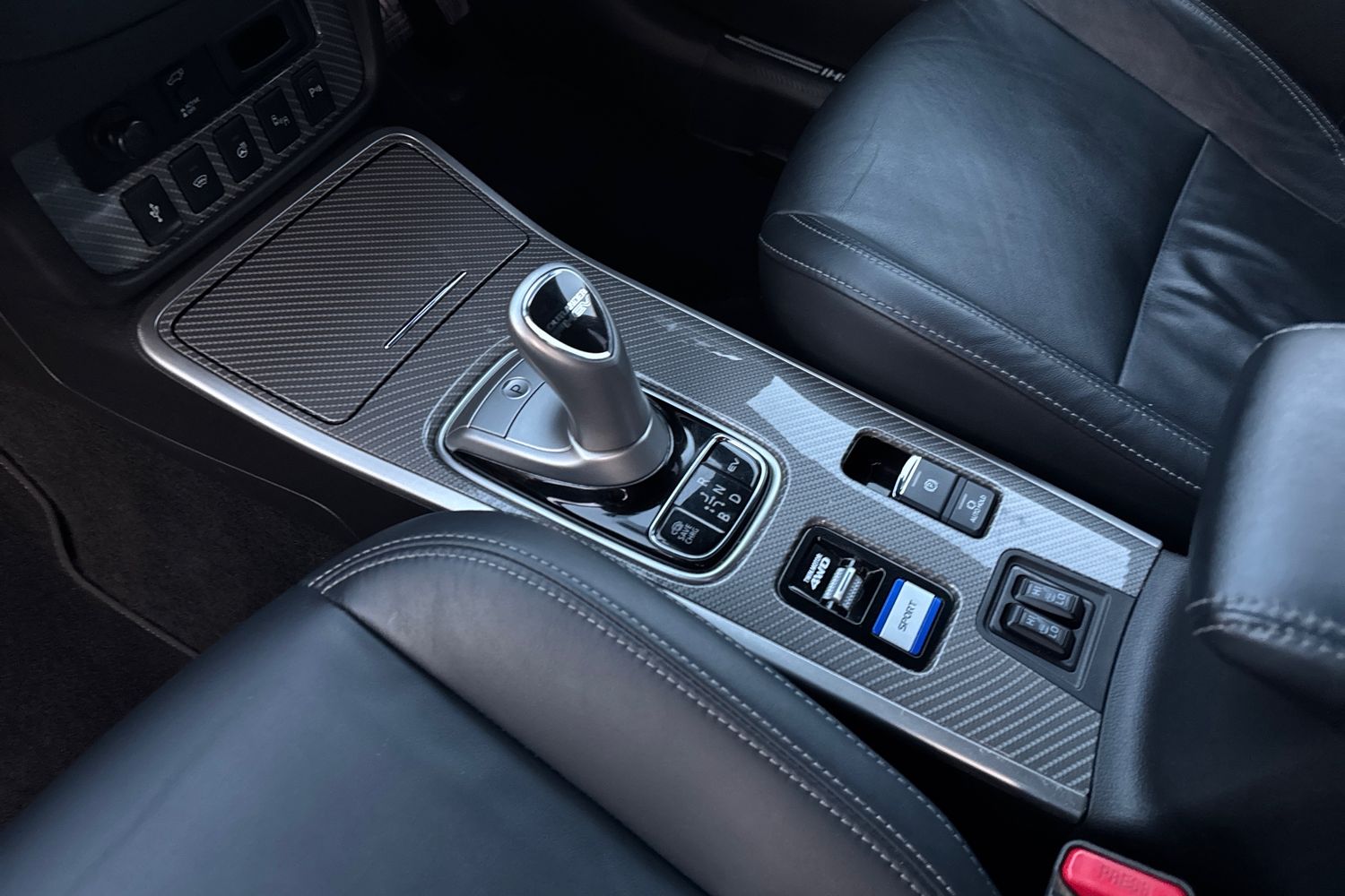 Used Mitsubishi Outlander 2018 for sale - 77107512: Photo 28