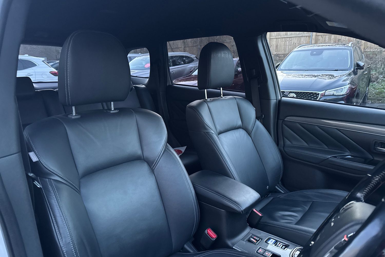 Used Mitsubishi Outlander 2018 for sale - 77107512: Photo 47