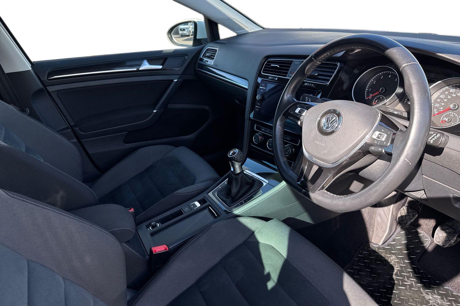 Used Volkswagen Golf 2018 for sale - 77822010: Photo 12