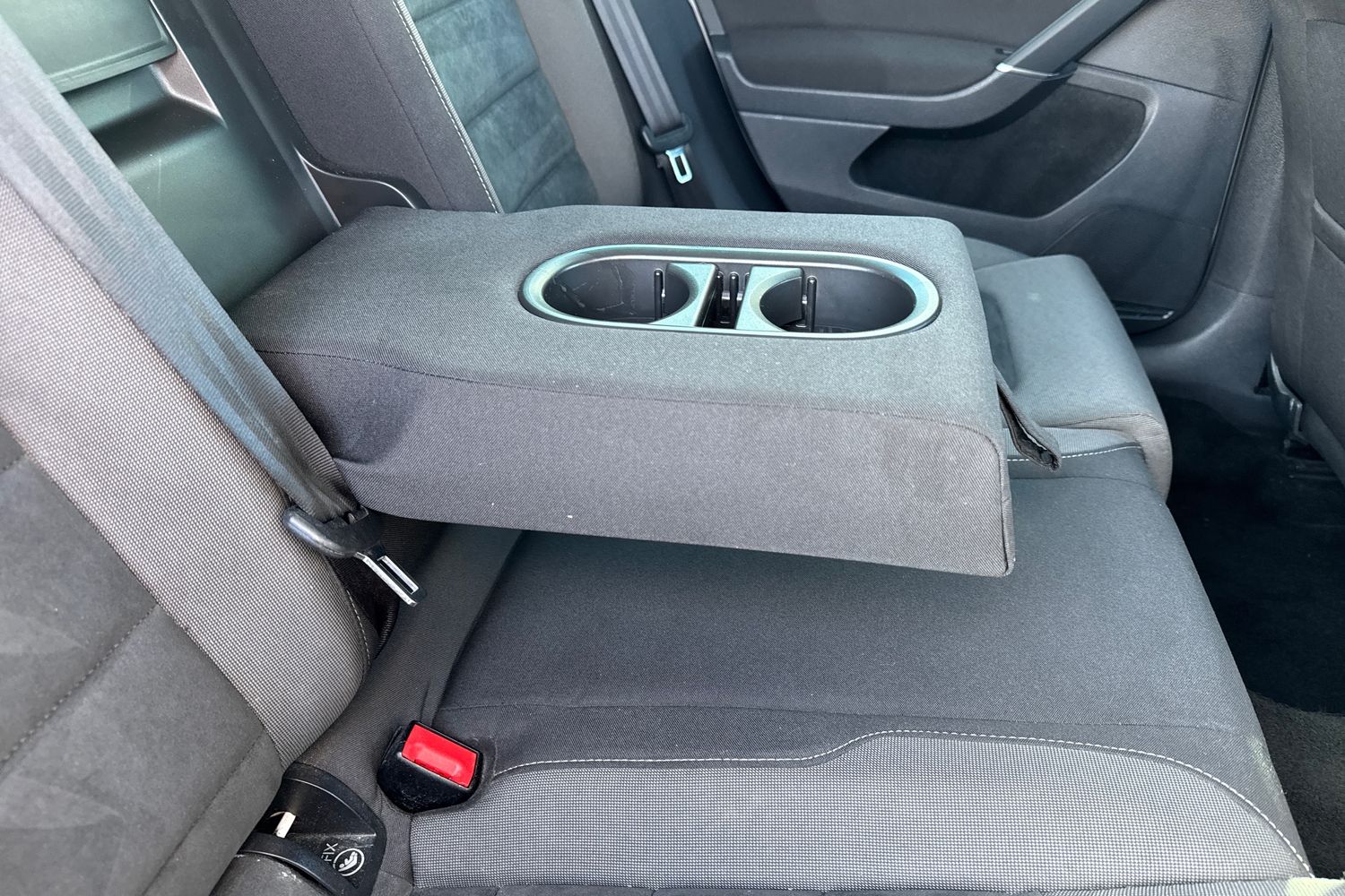 Used Volkswagen Golf 2018 for sale - 77822010: Photo 22