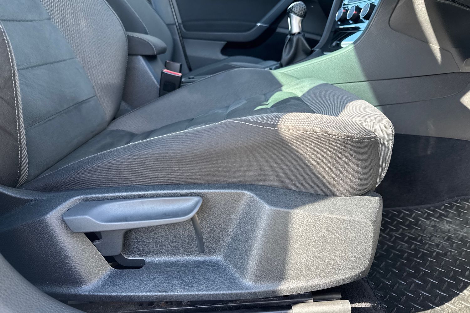 Used Volkswagen Golf 2018 for sale - 77822010: Photo 29