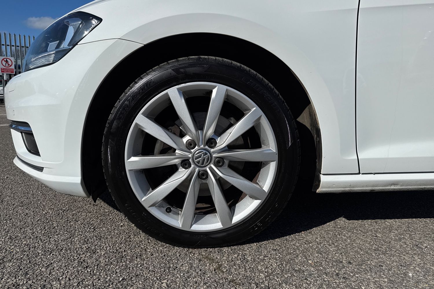 Used Volkswagen Golf 2018 for sale - 77822010: Photo 43