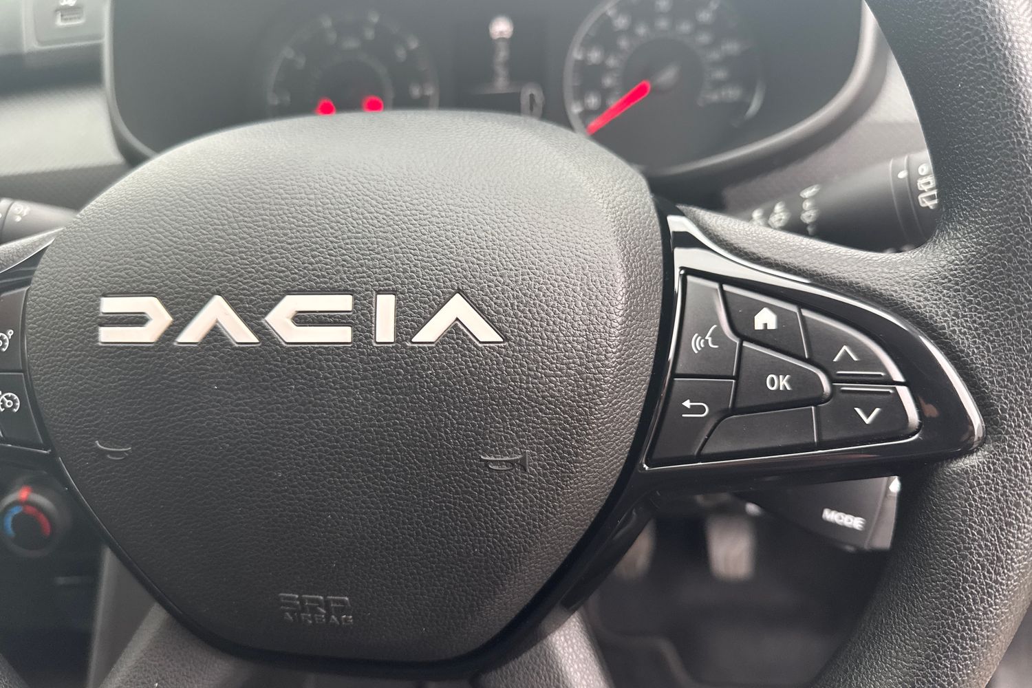 Used Dacia Sandero 2023 for sale - 76268659: Photo 28