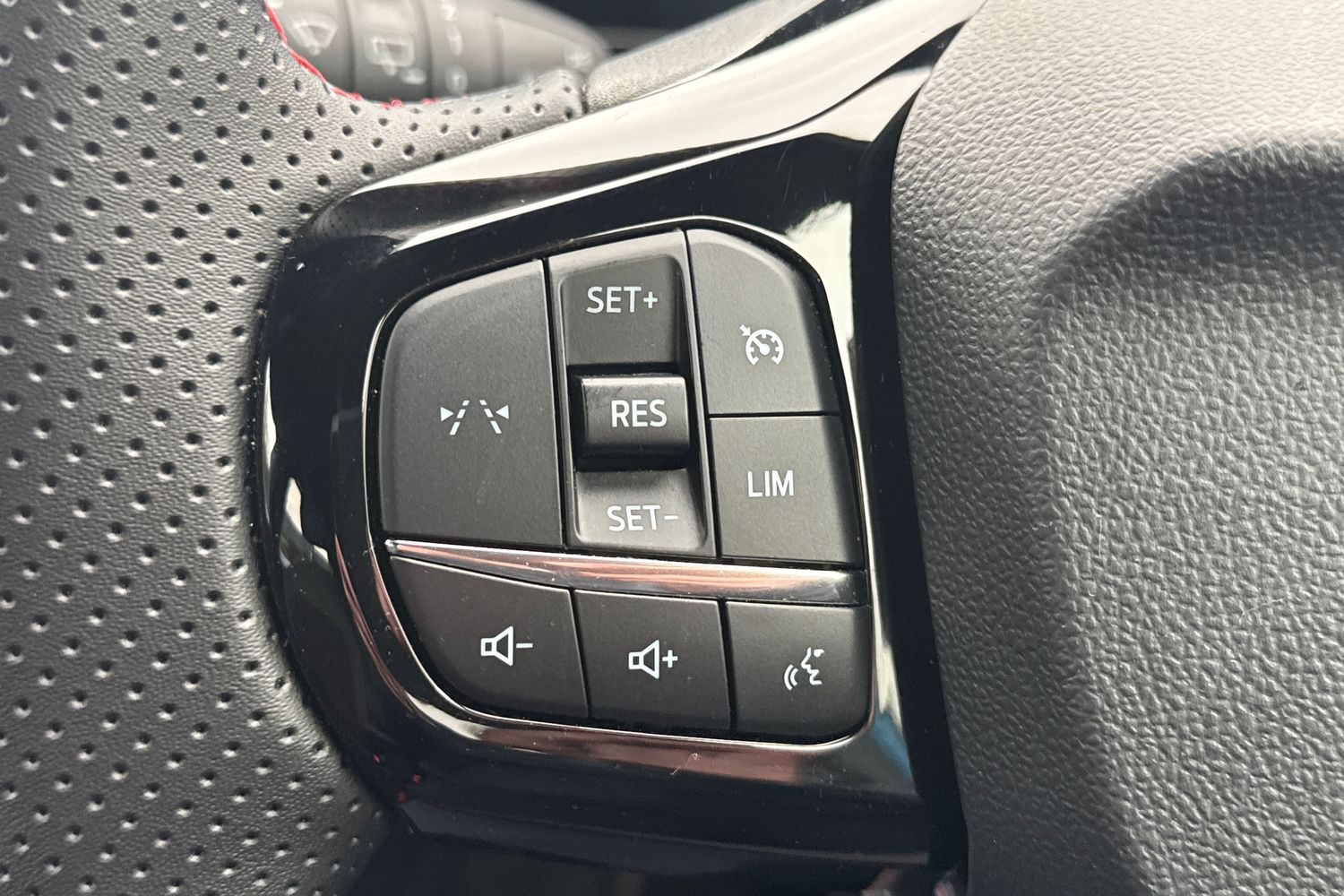 Used Ford Puma 2025 for sale - 77681619: Photo 12