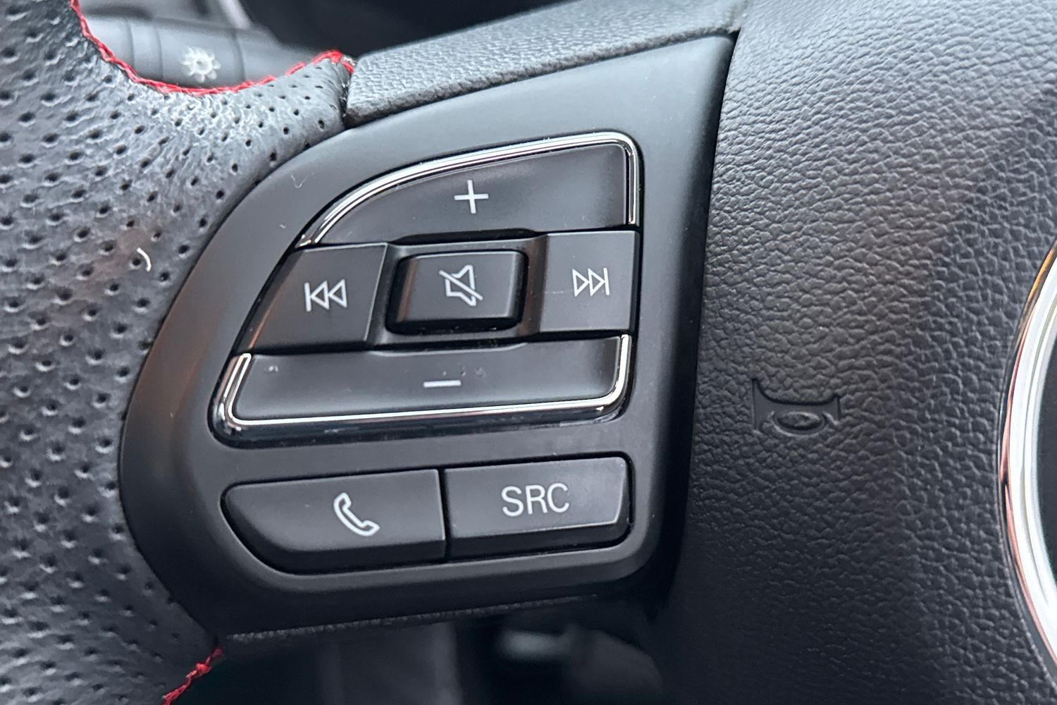 Used MG MG ZS 2024 for sale - 77328991: Photo 32