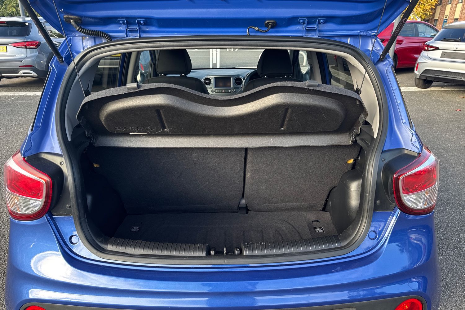 Used Hyundai i10 2018 for sale - 75309067: Photo 16