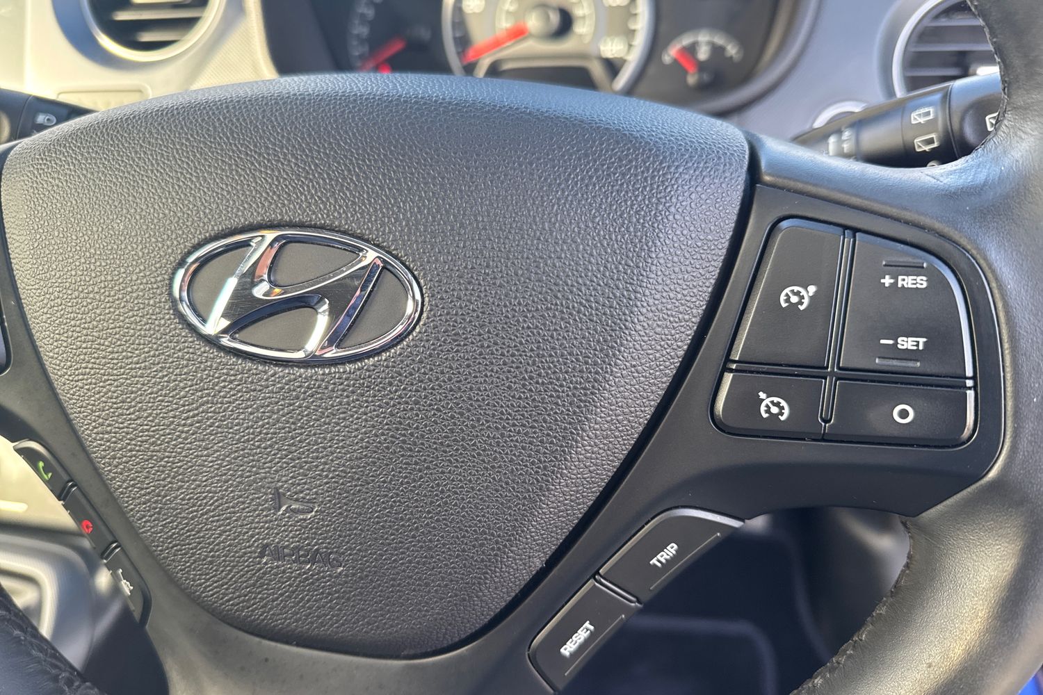 Used Hyundai i10 2018 for sale - 75309067: Photo 27