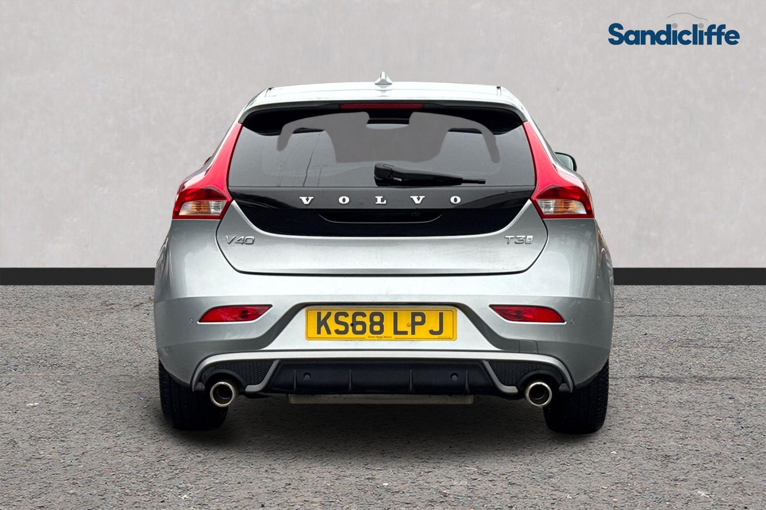 Used Volvo V40 2018 for sale - 77438047: Photo 6