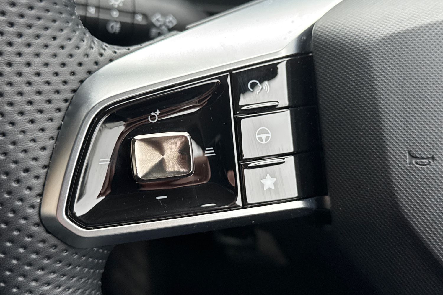 Used MG MG ZS 2024 for sale - 77530117: Photo 39