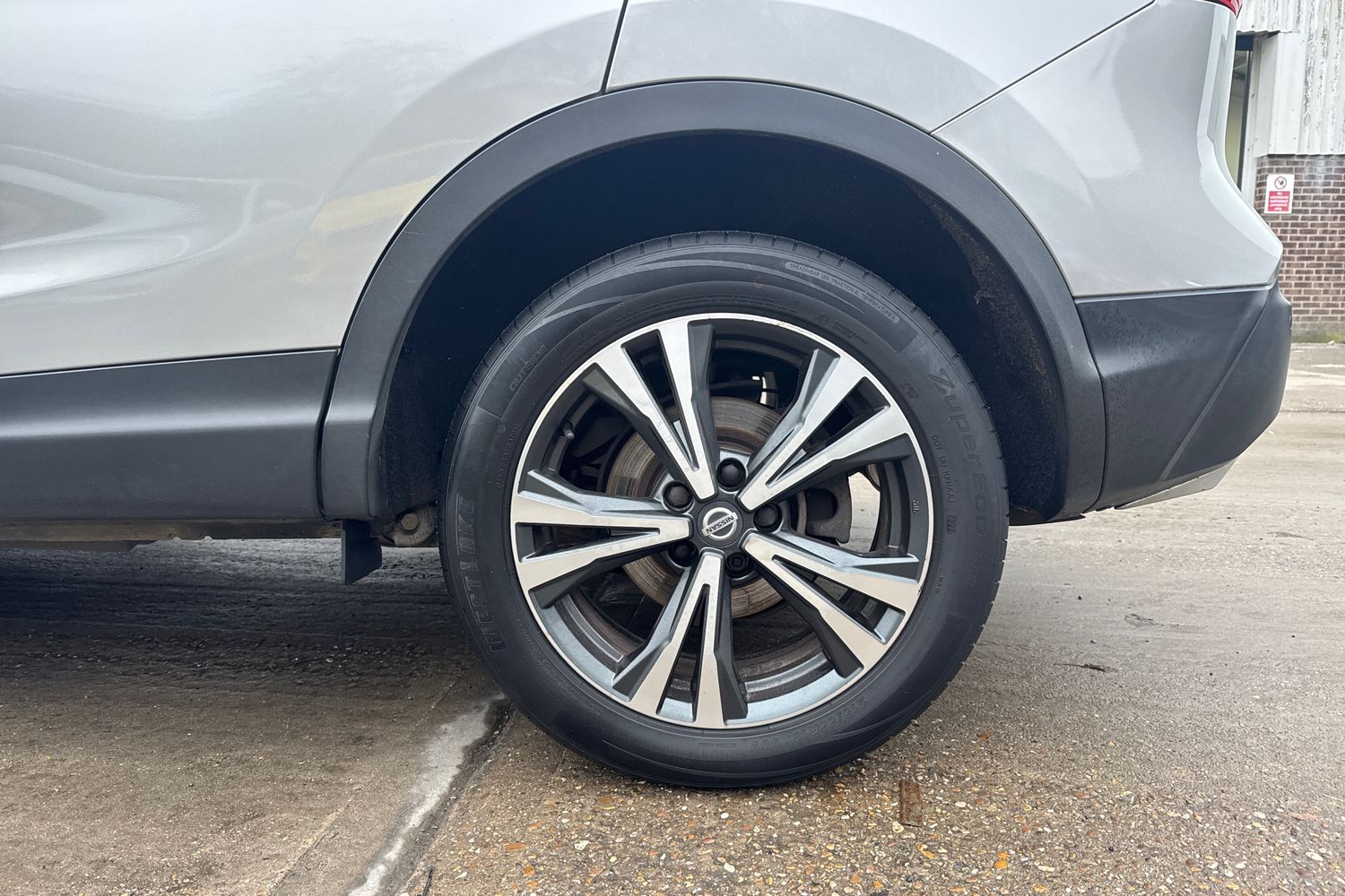 Used Nissan Qashqai 2017 for sale - 77328996: Photo 16