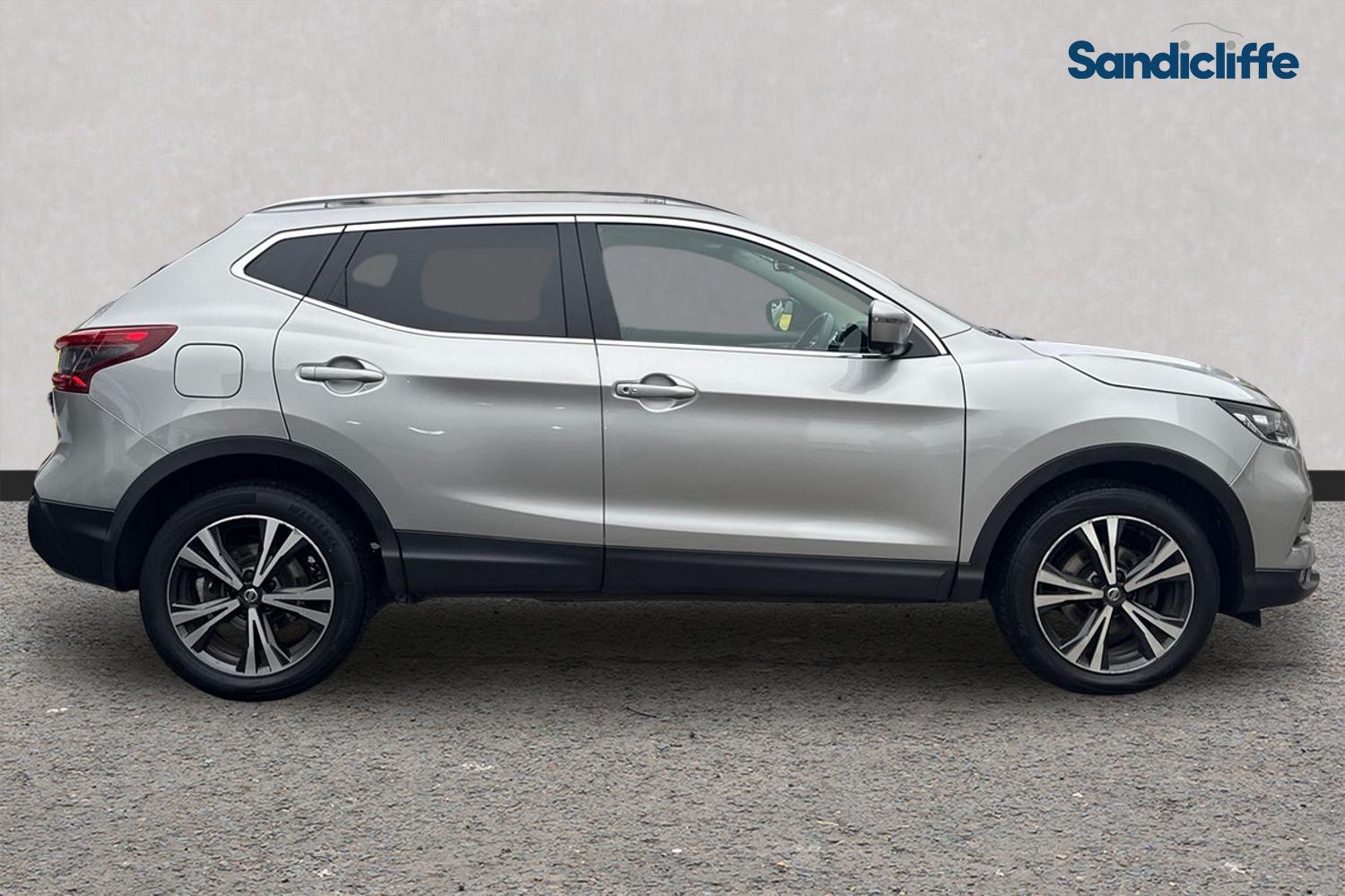 Used Nissan Qashqai 2017 for sale - 77328996: Photo 3