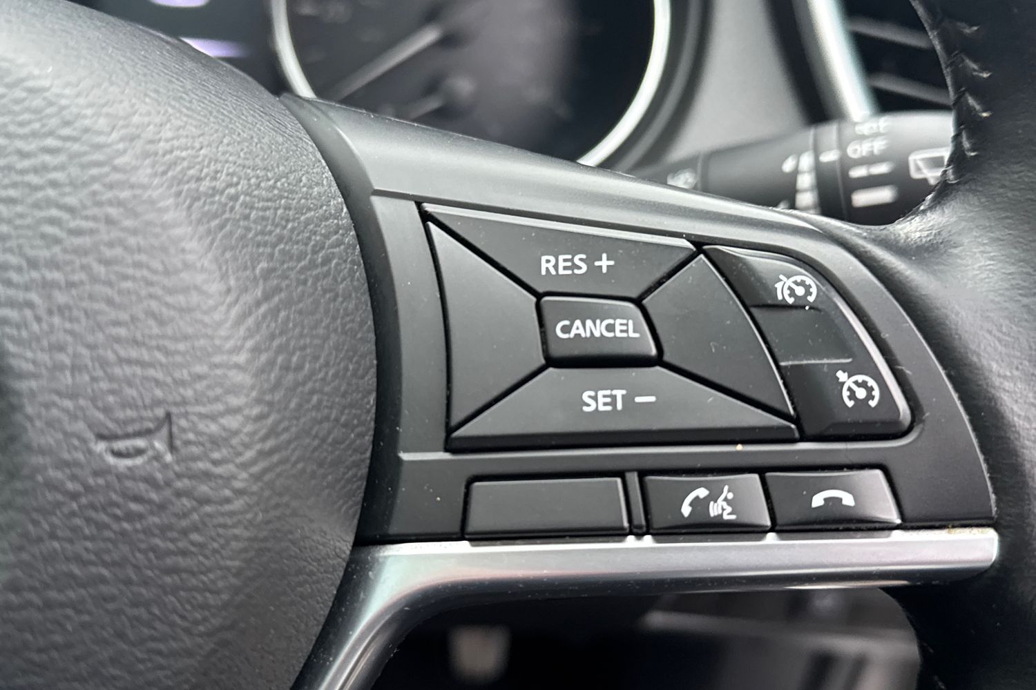 Used Nissan Qashqai 2017 for sale - 77328996: Photo 31