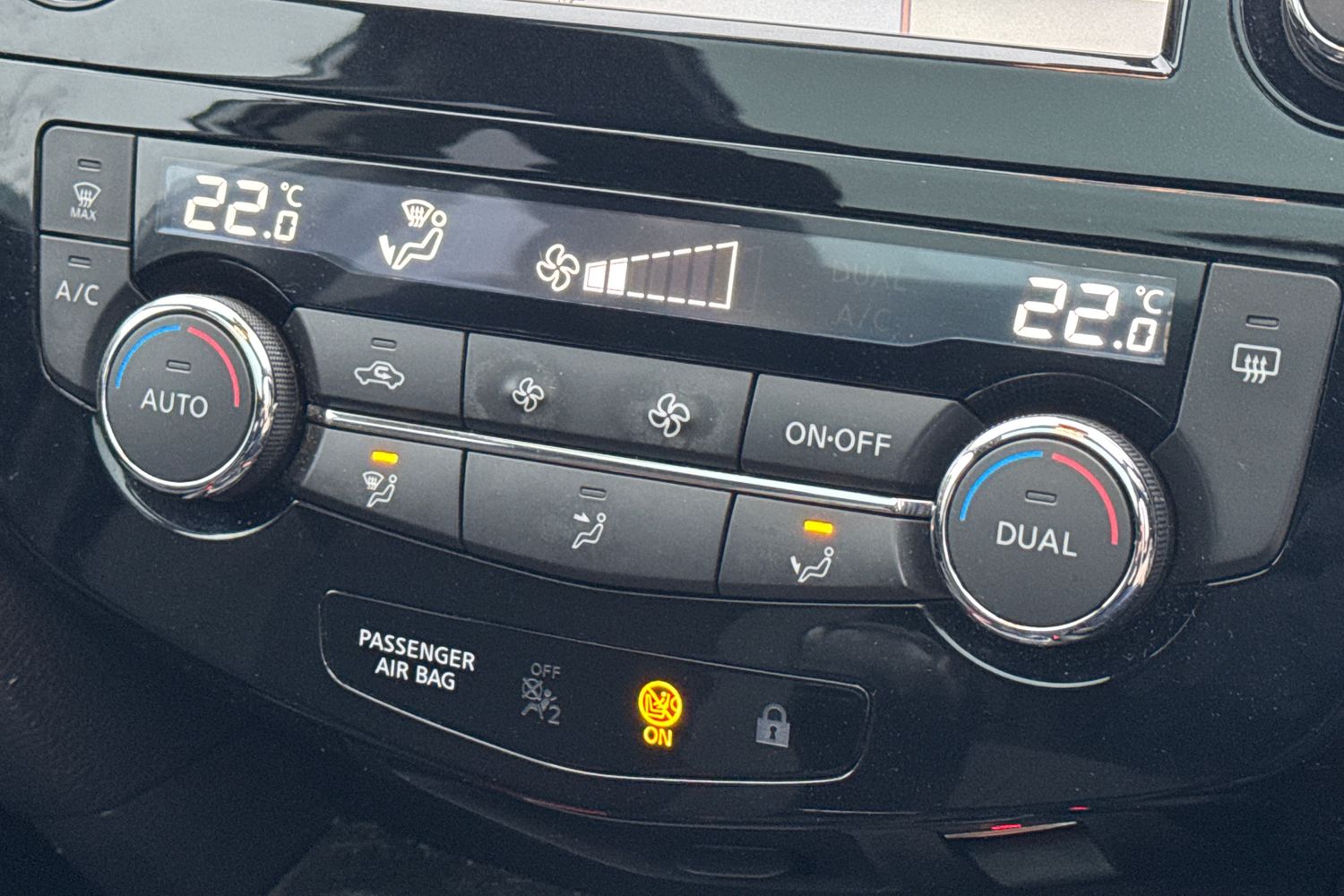 Used Nissan Qashqai 2017 for sale - 77328996: Photo 37