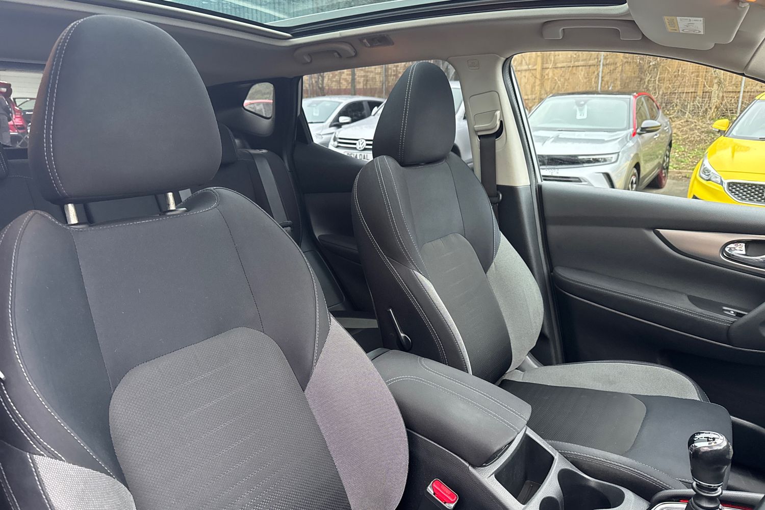 Used Nissan Qashqai 2017 for sale - 77328996: Photo 45