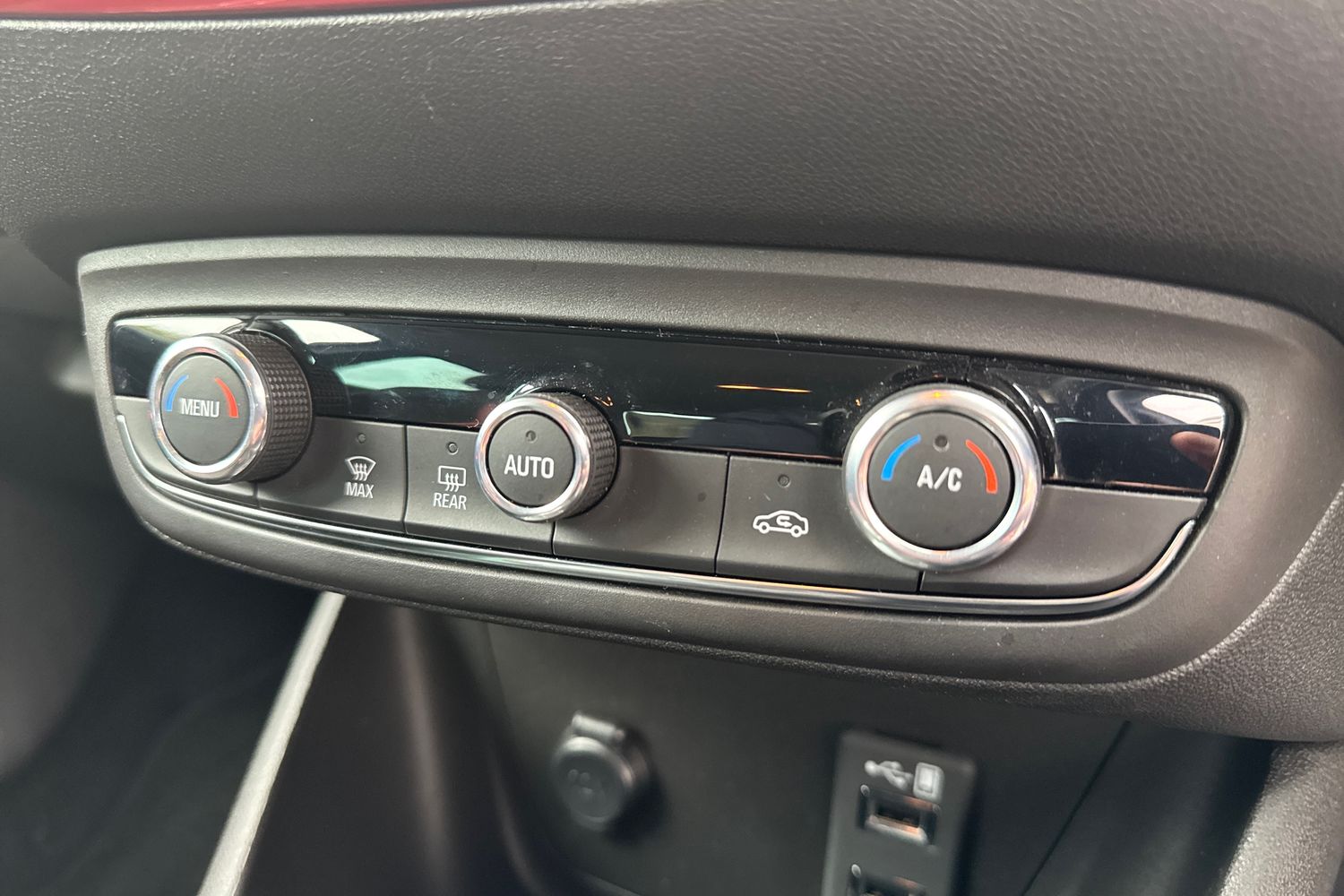 Used Vauxhall Crossland 2023 for sale - 76477711: Photo 37