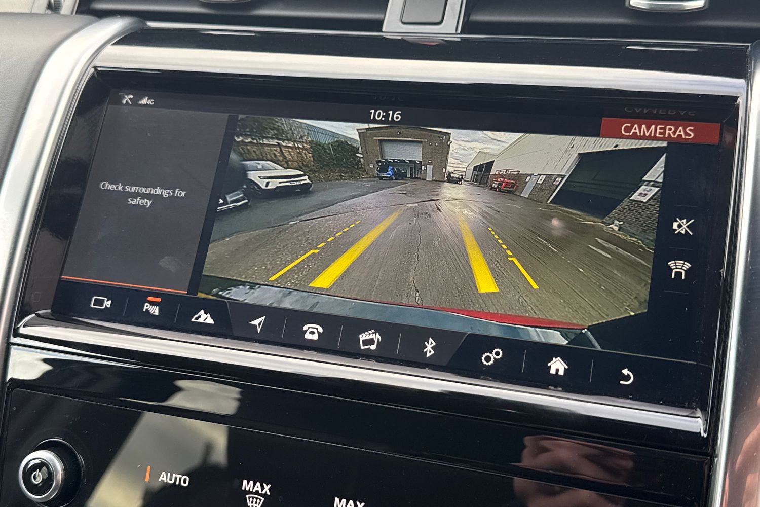 Used Land Rover Discovery Sport 2020 for sale - 76492045: Photo 38