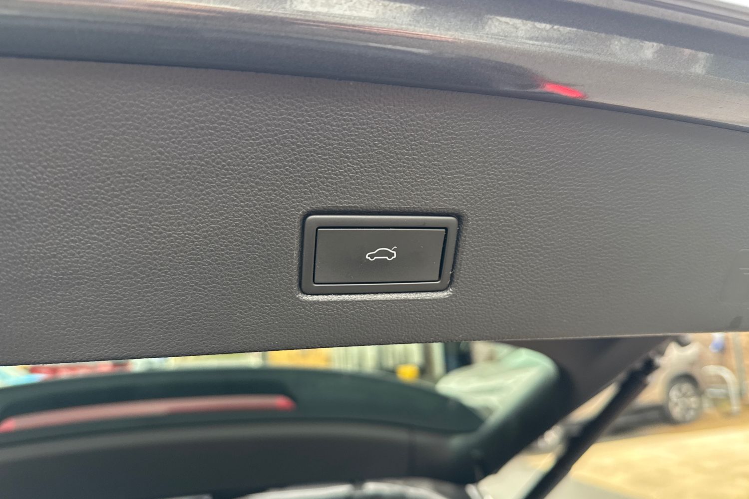 Used Volkswagen T-Roc 2021 for sale - 76246292: Photo 18