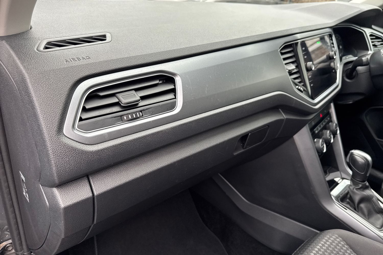 Used Volkswagen T-Roc 2021 for sale - 76246292: Photo 26