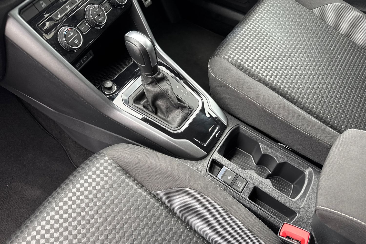 Used Volkswagen T-Roc 2021 for sale - 76246292: Photo 27