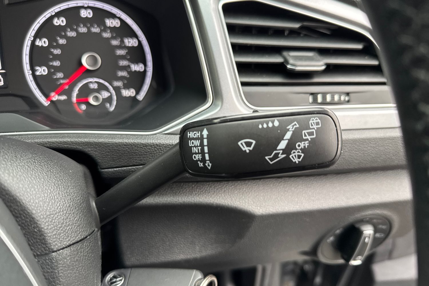 Used Volkswagen T-Roc 2021 for sale - 76246292: Photo 36