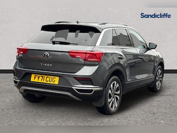 Used Volkswagen T-Roc 2021 for sale - 76246292: Photo