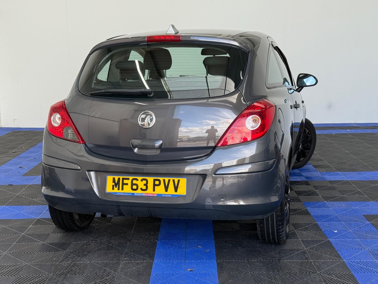 Vehicle 8
