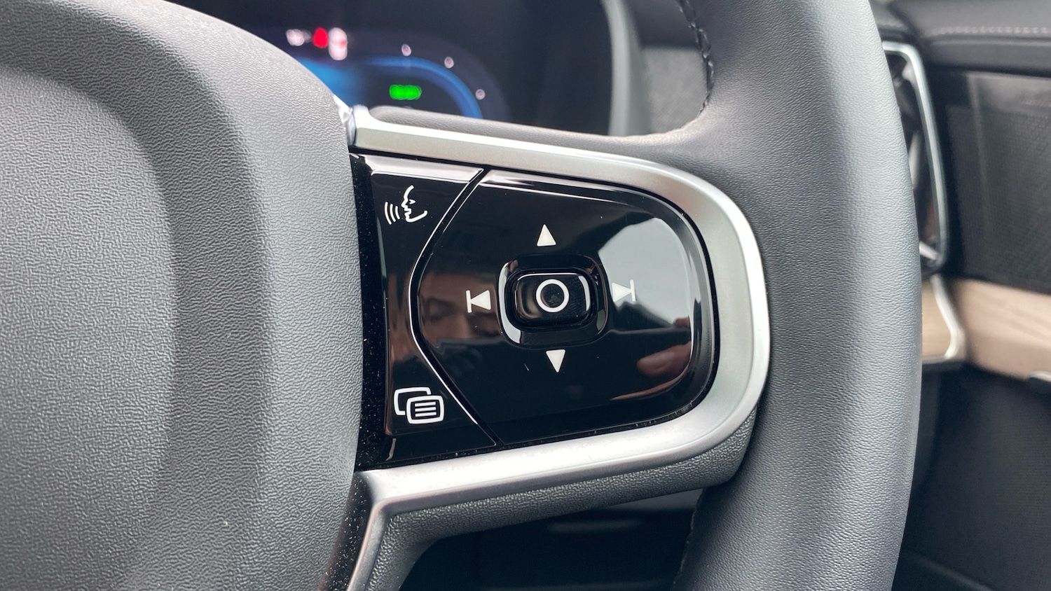 Used Volvo XC90 2025 for sale - 76653271: Photo 19