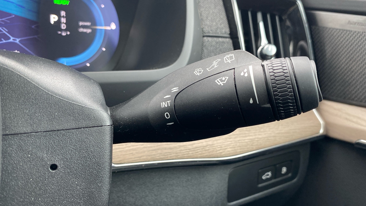 Used Volvo XC90 2025 for sale - 76653271: Photo 24