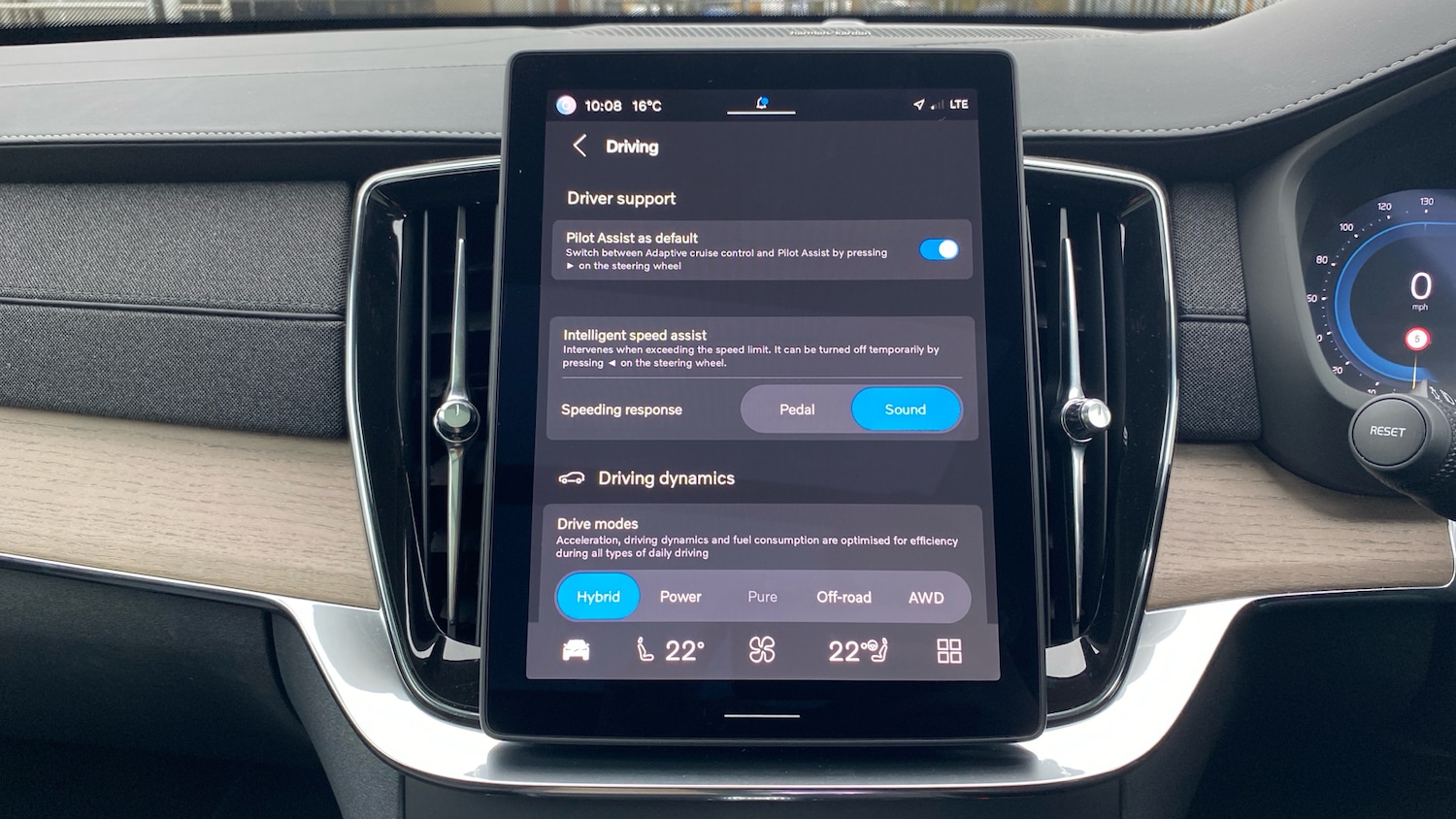 Used Volvo XC90 2025 for sale - 76653271: Photo 30