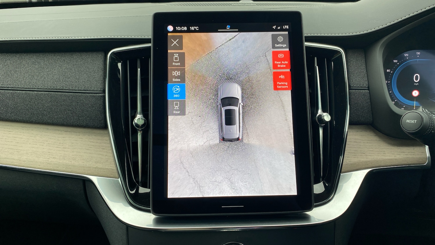 Used Volvo XC90 2025 for sale - 76653271: Photo 38