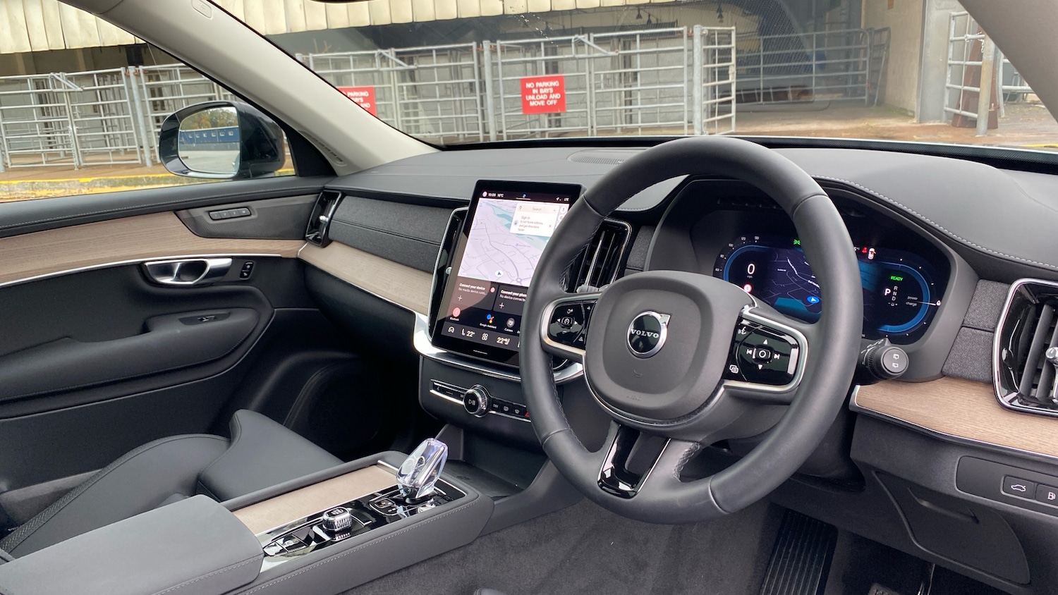 Used Volvo XC90 2025 for sale - 76653271: Photo 5