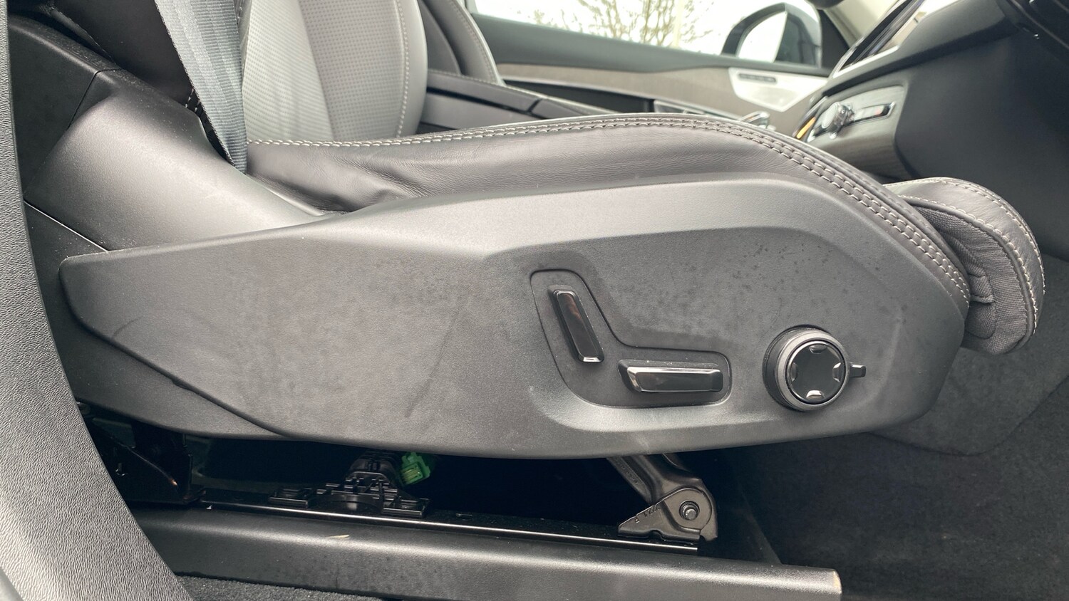 Used Volvo XC90 2023 for sale - 78040170: Photo 36