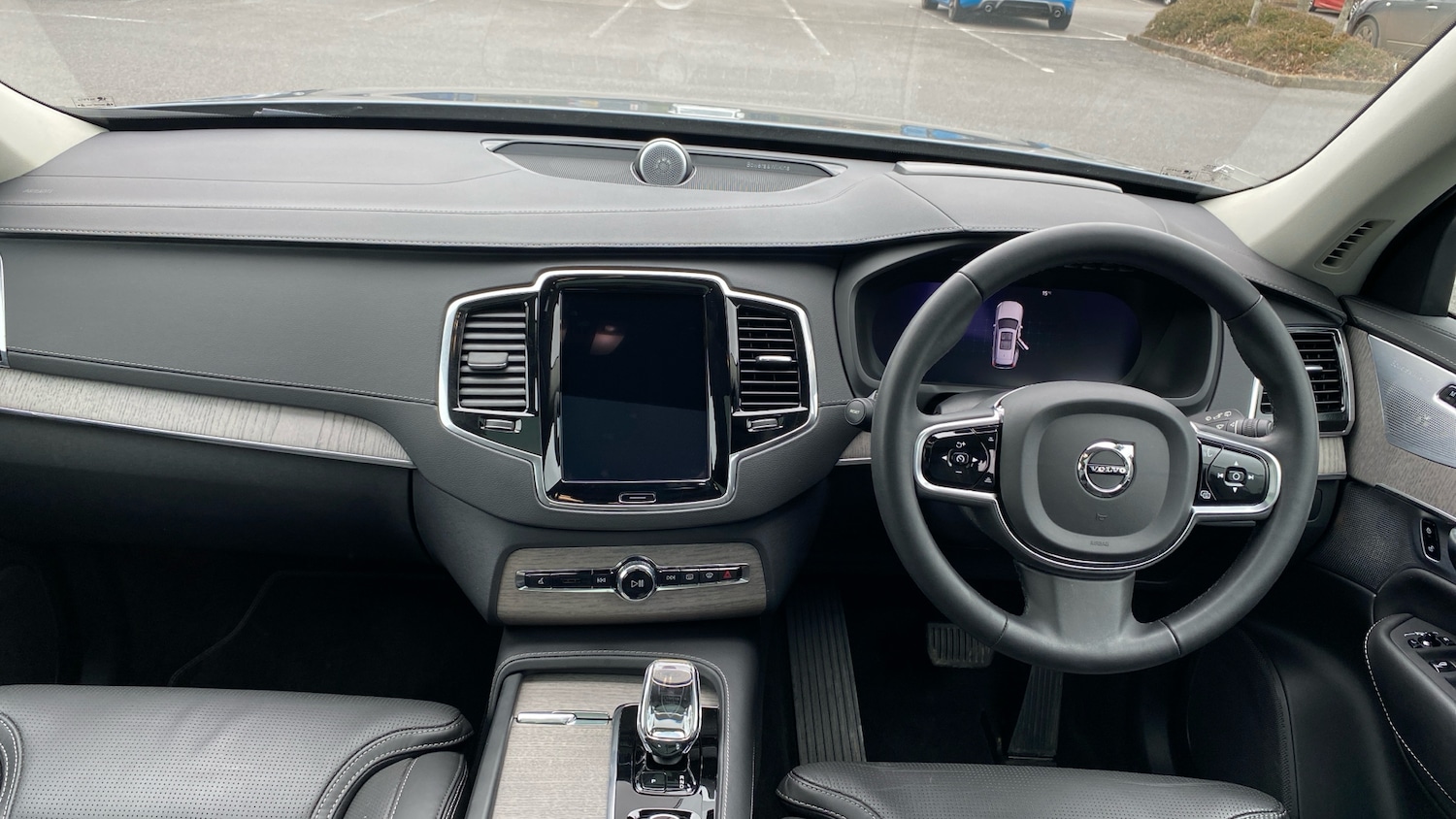 Used Volvo XC90 2023 for sale - 78040170: Photo 5