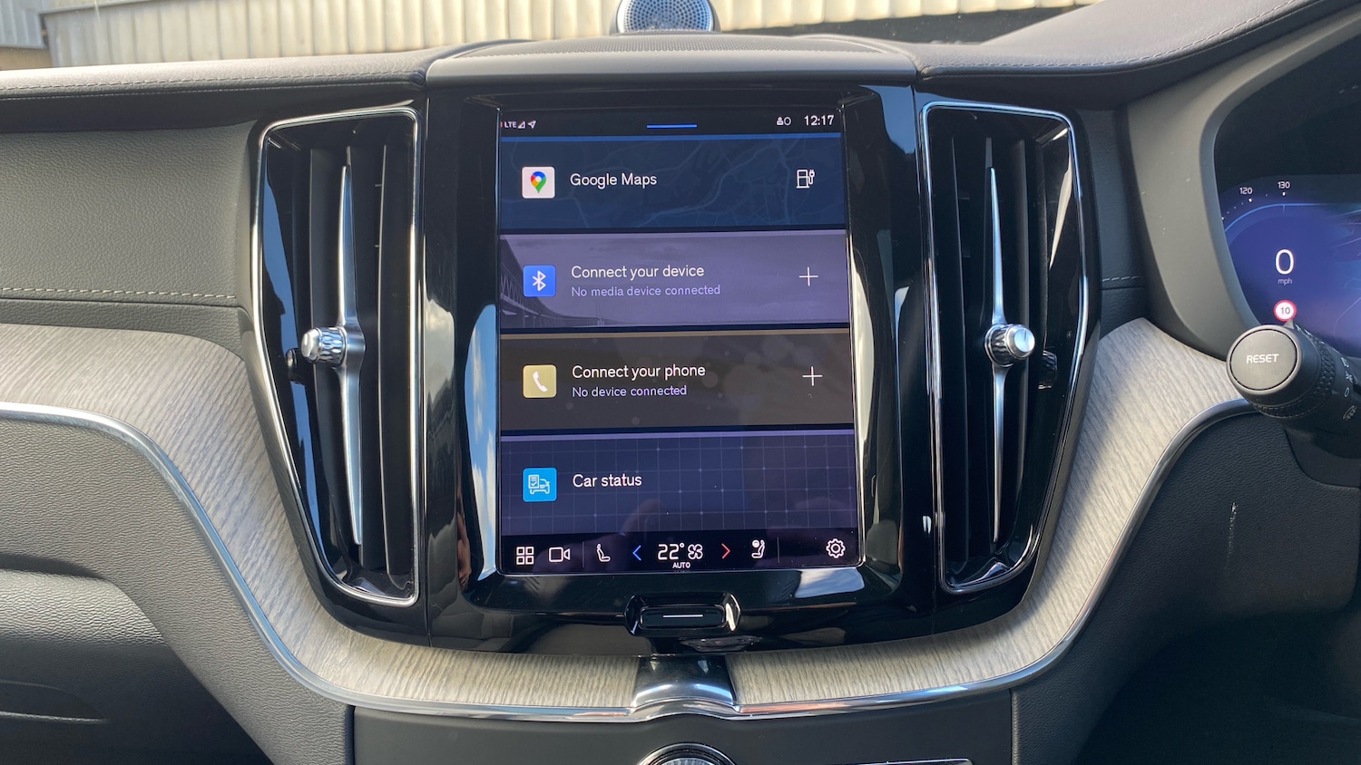 Used Volvo XC60 2023 for sale - 76653189: Photo 21