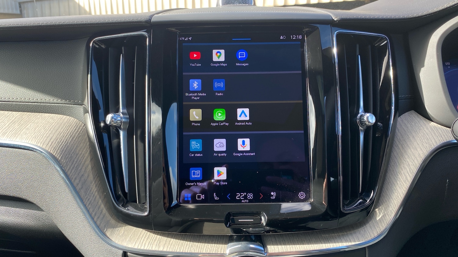 Used Volvo XC60 2023 for sale - 76653189: Photo 28