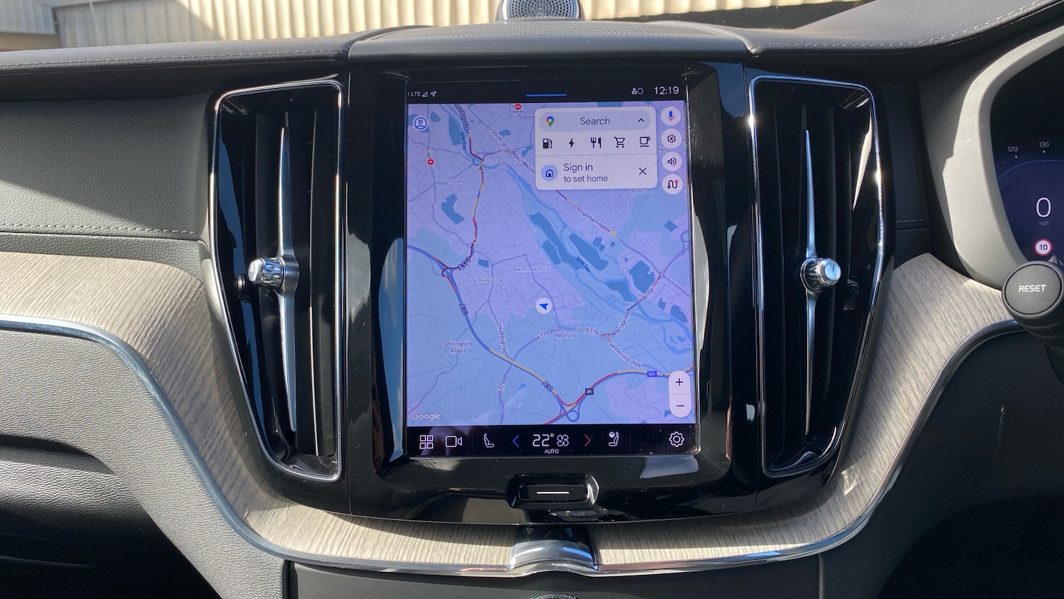 Used Volvo XC60 2023 for sale - 76653189: Photo 32