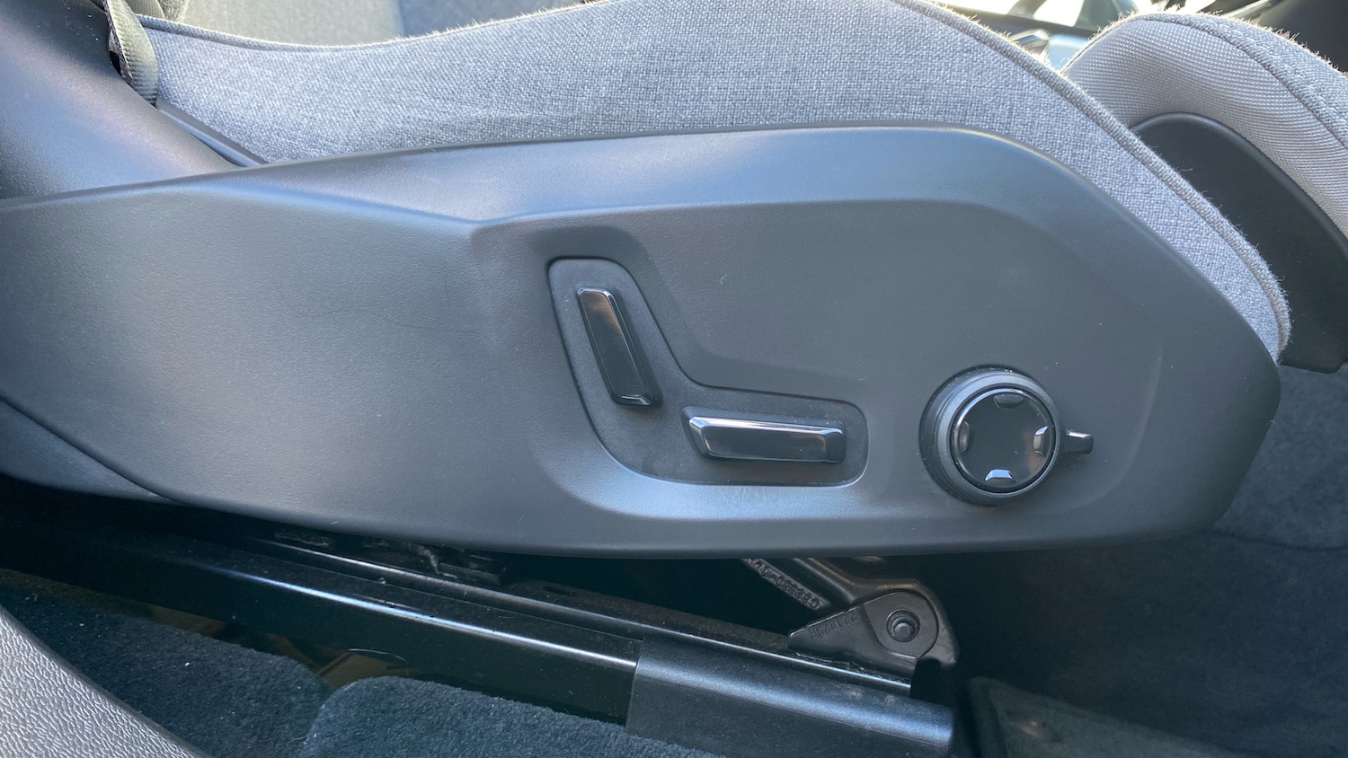 Used Volvo XC60 2023 for sale - 76653189: Photo 41