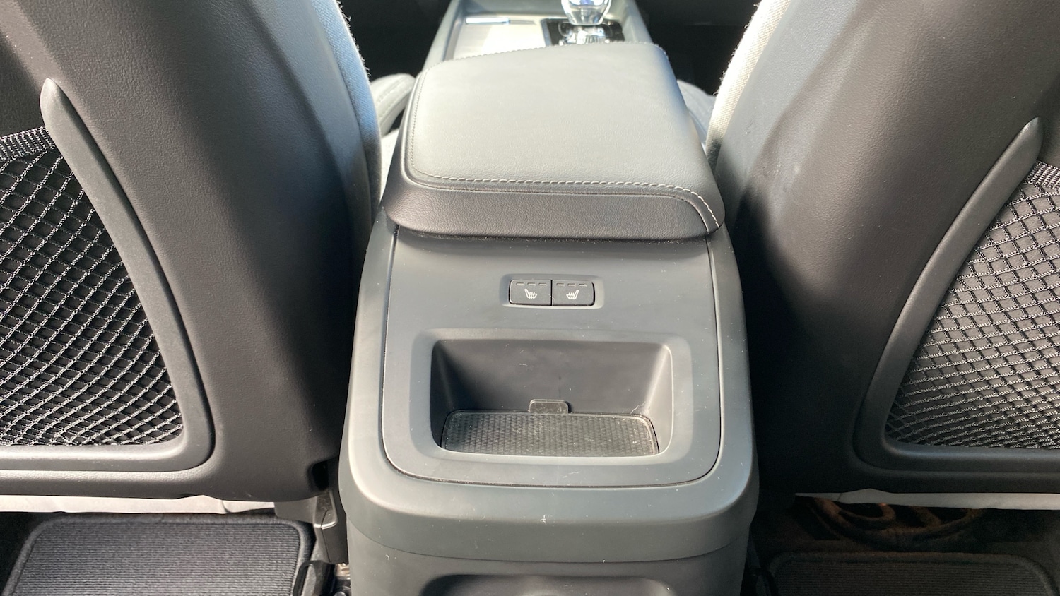 Used Volvo XC60 2023 for sale - 76653189: Photo 42